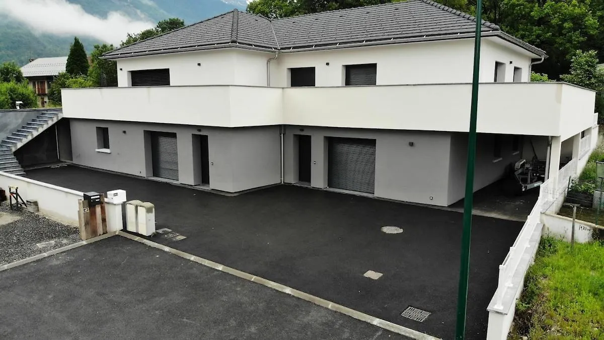 Appartement Le Cocon Proche Station Ski-Piscine Saint Avre la Chambre
