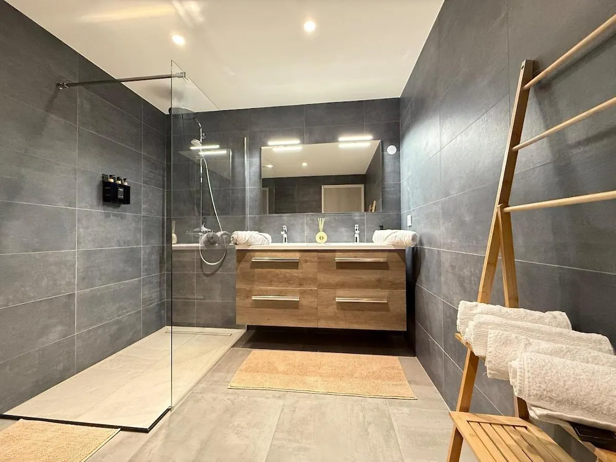 Appartement Le Cocon Proche Station Ski-Piscine Saint Avre la Chambre